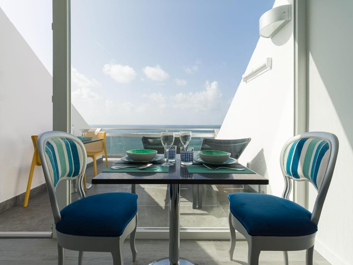 Luxury Suite Over The Beach لاس بالماس دي غران كاناريا المظهر الخارجي الصورة